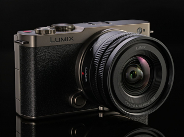 Panasonic Lumix DC-S9 + S 18-40mm titan/schwarz Limited Edition