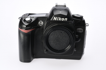 Nikon D70 Gehäuse gebraucht #9165699