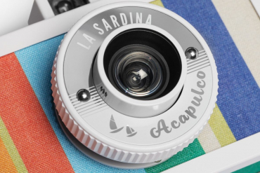 Lomography La Sardina & Flash Acapulco Edition