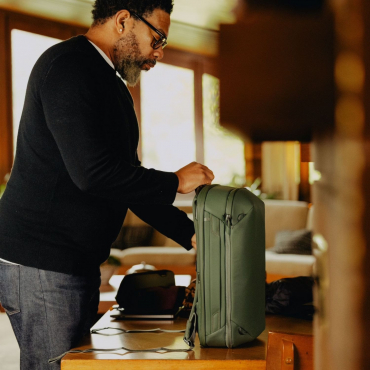 Peak Design Travel Backpack 20 Liter Sage