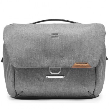 Peak Design Everyday Messenger V2 13 Liter - Ash (Light Gray)