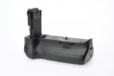 Canon Battery Grip BG-E11 gebraucht #9165542