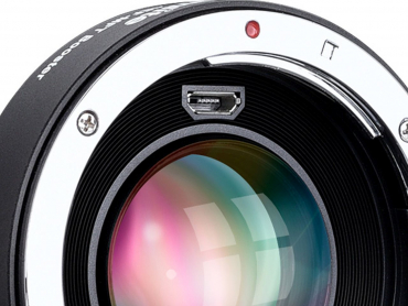 Commlite Canon EF/EF-S an M4/3 0,71x Booster Adapter