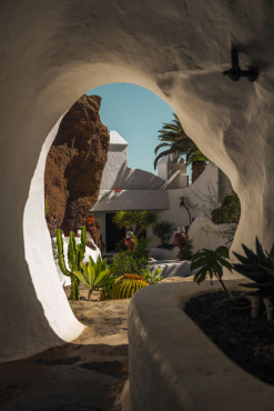 Panasonic Lumix DC-S9+S 18-40mm f4.5-6.3+DMW-BLK22E+SanDisk SDXC 128GB