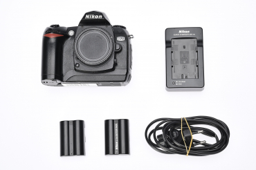 Nikon D70 Gehäuse gebraucht #9165699