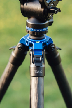 ZEISS Pro Series Lightweight Tripod Set