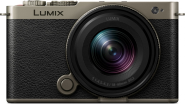 Panasonic Lumix DC-S9 + S 18-40mm titan/schwarz Limited Edition
