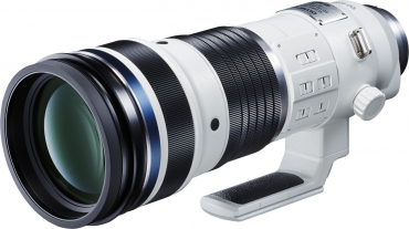 OM System OM-1 II black + 150-400mm f4.5 TC1.25x + handle