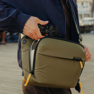 Peak Design Everyday Sling V2 6L Kelp