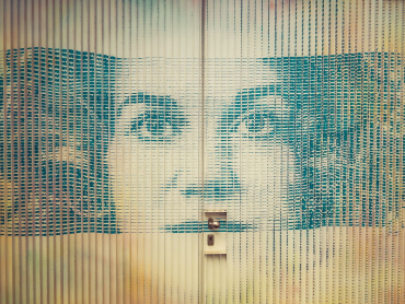 Olympus OM-D E-M10 MK IV Special Edition silber Kundenretoure