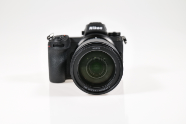 Zubehör  Nikon Z6 II + f4-6,3 / 24-200 gebraucht #9162465