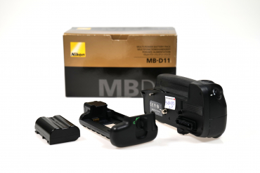 Nikon MB-D11 gebraucht #9164793