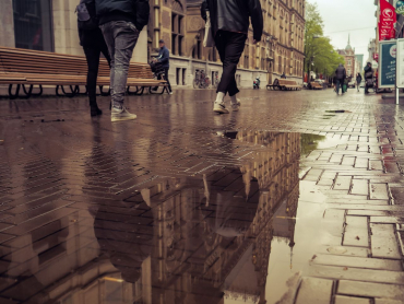 Olympus OM-D E-M10 MK IV Special Edition silber Kundenretoure