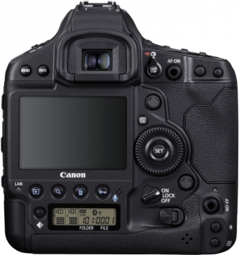 Canon EOS-1D X Mark III + ZEISS Milvus 18mm f2,8