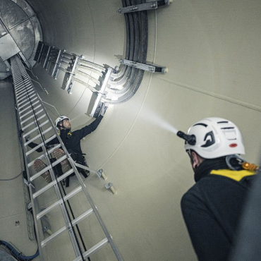 Ledlenser P5R flashlight