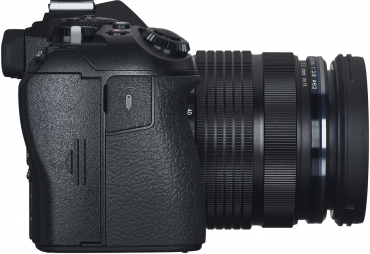 Olympus OM-D E-M1 Mark III + 12-40mm