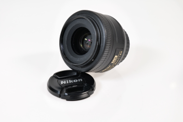 Nikon AF-S DX 35mm1,8 gebraucht #9163316