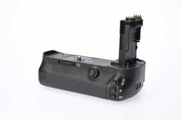 Canon Battery Grip BG-E11 gebraucht #9165542