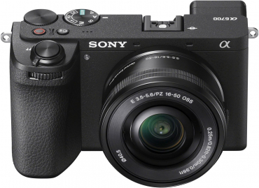 Sony Alpha ILCE-6700 + 16-50mm + ZEISS Touit 12mm