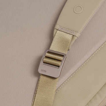 Urth Norite 24l Backpack beige