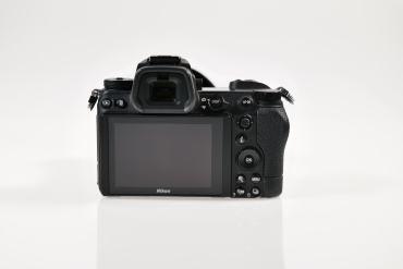 Nikon Z6 II + f4-6,3/24-200mm gebraucht #9163326