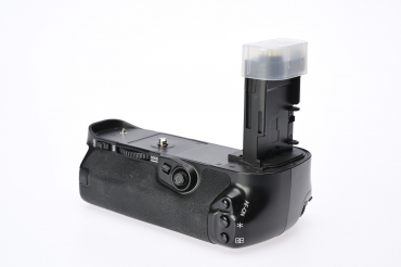 Meike Batteriegriff für Canon 7D Mark ii gebraucht #9165696