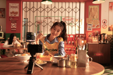 NANLITE pico Mini-Taschenleuchte mitternachtsblau