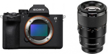 Sony Alpha ILCE-7 V + SEL 90mm 1:2,8 FE Macro G OSS