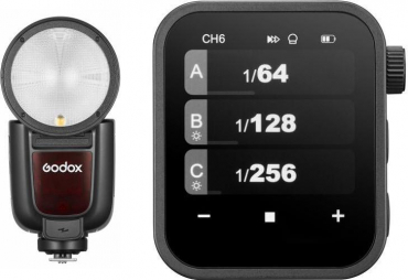 Godox V1 Pro O round flash Panasonic/OM + Godox X3 Transmitter