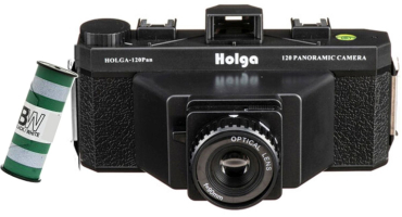 HOLGA 120N Set black Medium Format Panorama inklusive B+W Film