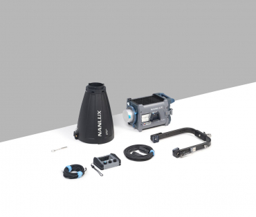 NANLUX Evoke 600C Full-Color LED-Scheinwerfer