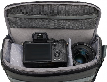 National Geographic Schultertasche Medium
