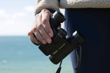 Nikon Stabilized 12x25 S
