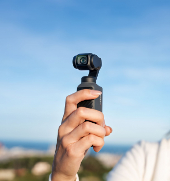 DJI Osmo Pocket 4 Creator + SanDisk 256GB microSDXC