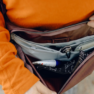 Peak Design Outdoor Sling 2L Eclipse