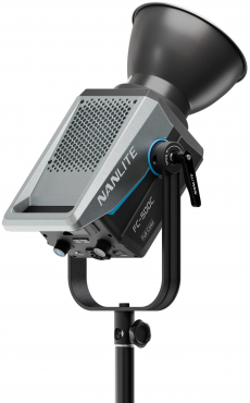 NANLITE FC-500C full-color reportage and studio spotlight