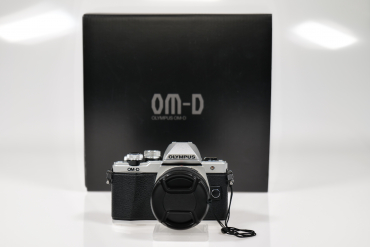 Olympus E-M10 II + 9-18mm gebraucht #9164338