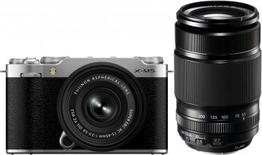 Fujifilm X-M5 Silber + XC15-45mm f3.5-5.6 + XF55-200mm f3.5-4.8