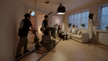 NANLITE Reportage and Studio Floodlight Forza 60C Full-Color