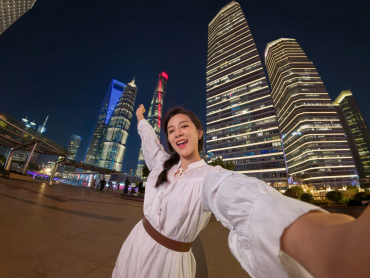 INSTA360 GO Ultra Standard Bundle (Midnight Black)