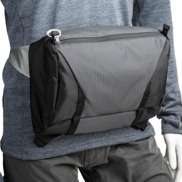 thinkTank FirstLight 35L