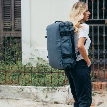 WANDRD Hexad Access Duffel Aegean Blue