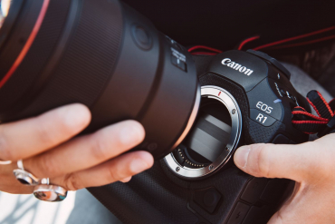 Canon EOS R1 + RF 100-300mm f2.8 L IS USM