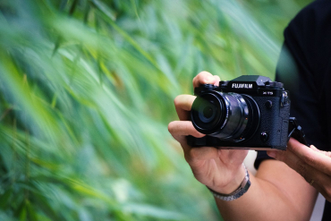 Fujifilm X-T5 schwarz + Sigma 12mm f1,4 DC (C)