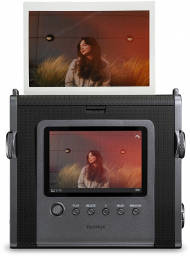Fujifilm Instax Wide EVO black + Instax Wide Brushed Metal Film