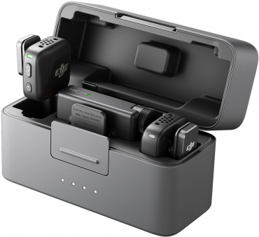 DJI Osmo Mobile 7 + Mic Mini (2 TX + 1 RX + Charging Case)