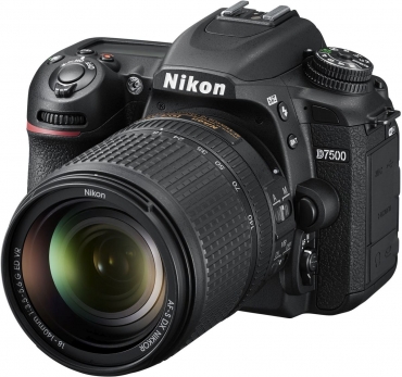 Nikon D7500 + Nikon 18-140mm f3.5-5.6G ED VR B-Ware