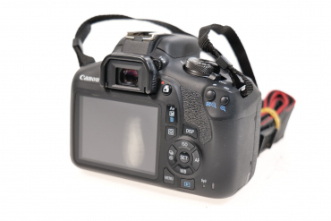 Canon EOS 2000D +18-55 II gebraucht #9165981