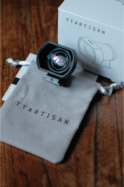TTArtisan Clip-on viewfinder for 35mm lenses