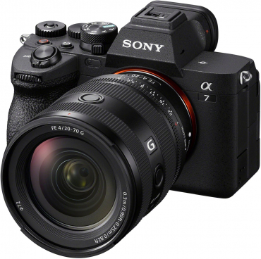 Sony Alpha ILCE-7 V + SEL FE 20-70mm f4 G